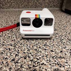 Polaroid Go Camera 