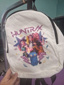 Huntrix Kids Mini Backpack