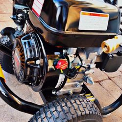 DEWALT Pressure Washer 3600-PSI 2.5-GPM Cold Water Honda Engine Adjustable Wand
