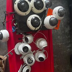 4K and 1080 P  Cameras with DVR