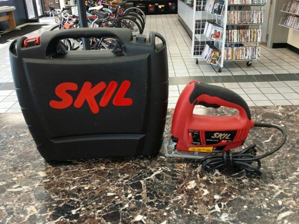 Skil Jig Saw Model# 4380 for Sale in Chicago, IL - OfferUp