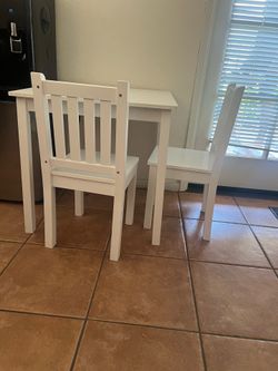 Kids table