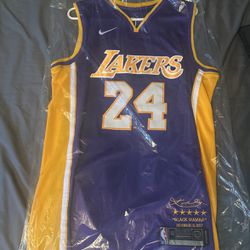 Lakers Jersey Kobe Bryant 