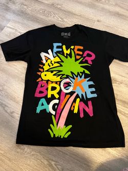 NEVER BROKE AGAIN GRAPHIC T-SHIRT