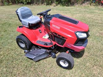 42"Cut Craftsman riding lawnmower runs cuts good 675 cash Firm read post