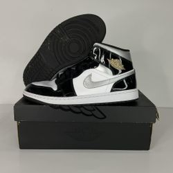 Nike Air Jordan 1 Mid Shoes W/ Original Box Size: 12
