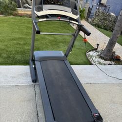 Treadmill 