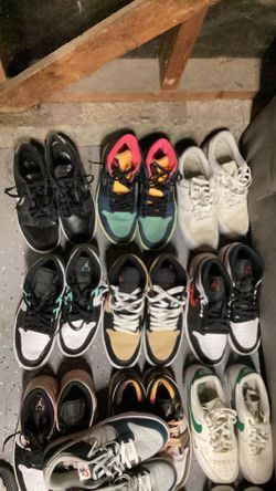 JORDANS/NIKES