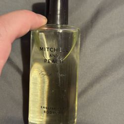 Mitchell and Peach English Growers Body Oil English Leaf ● 3.4 fl oz