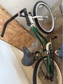 Green beach cruiser