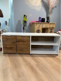 Storage cabinet/ tv stand