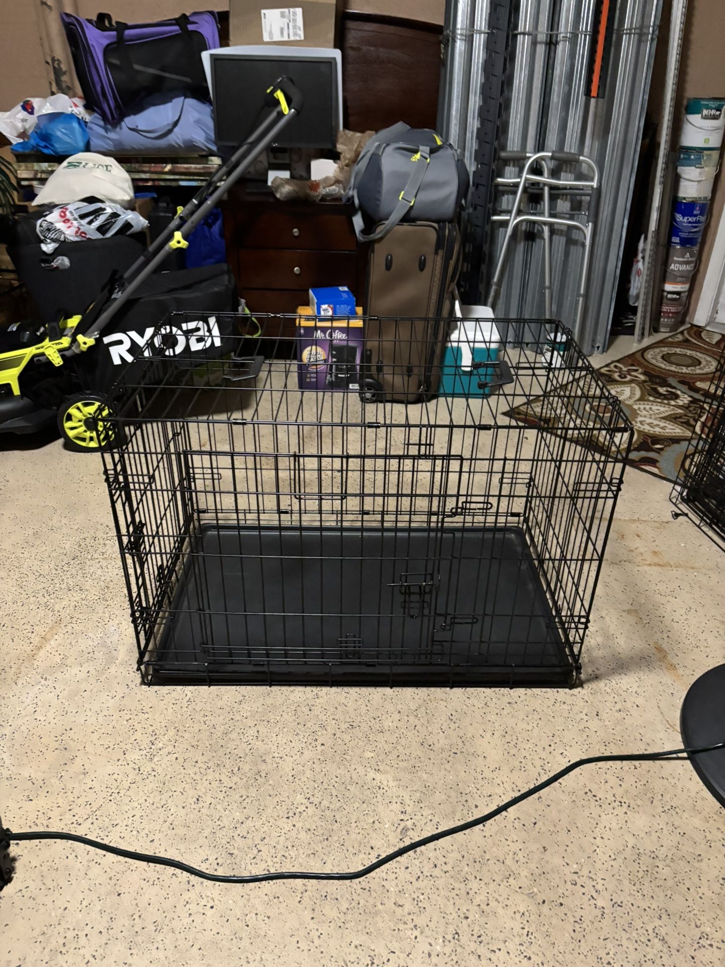 Dog Crate – 36.7” x 23.43” x 24.57”
