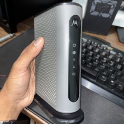 Motorola Model Modem MB7220