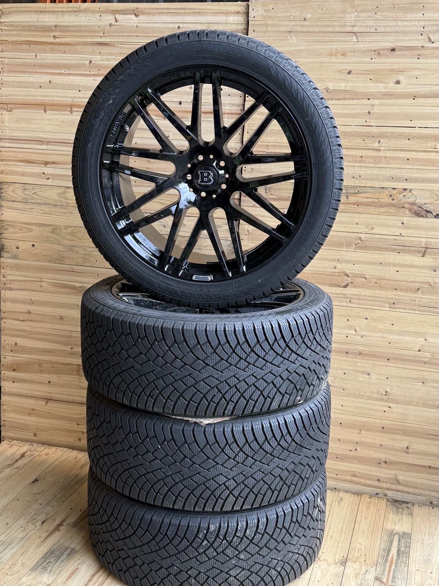 BRABUS MONOBLOCK 22” Forged Wheels