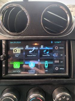 Dual Touch Screen Radio