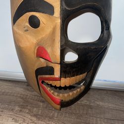 PERRY LA FORTUNE HAND CARVED WOODEN MASK SIGNED DATED RARE PIECE