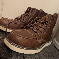 Fashion Men's Leather Boots Size 9