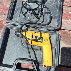 De Walt drill