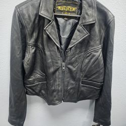 Womens Leather Jacket $125 FIRM