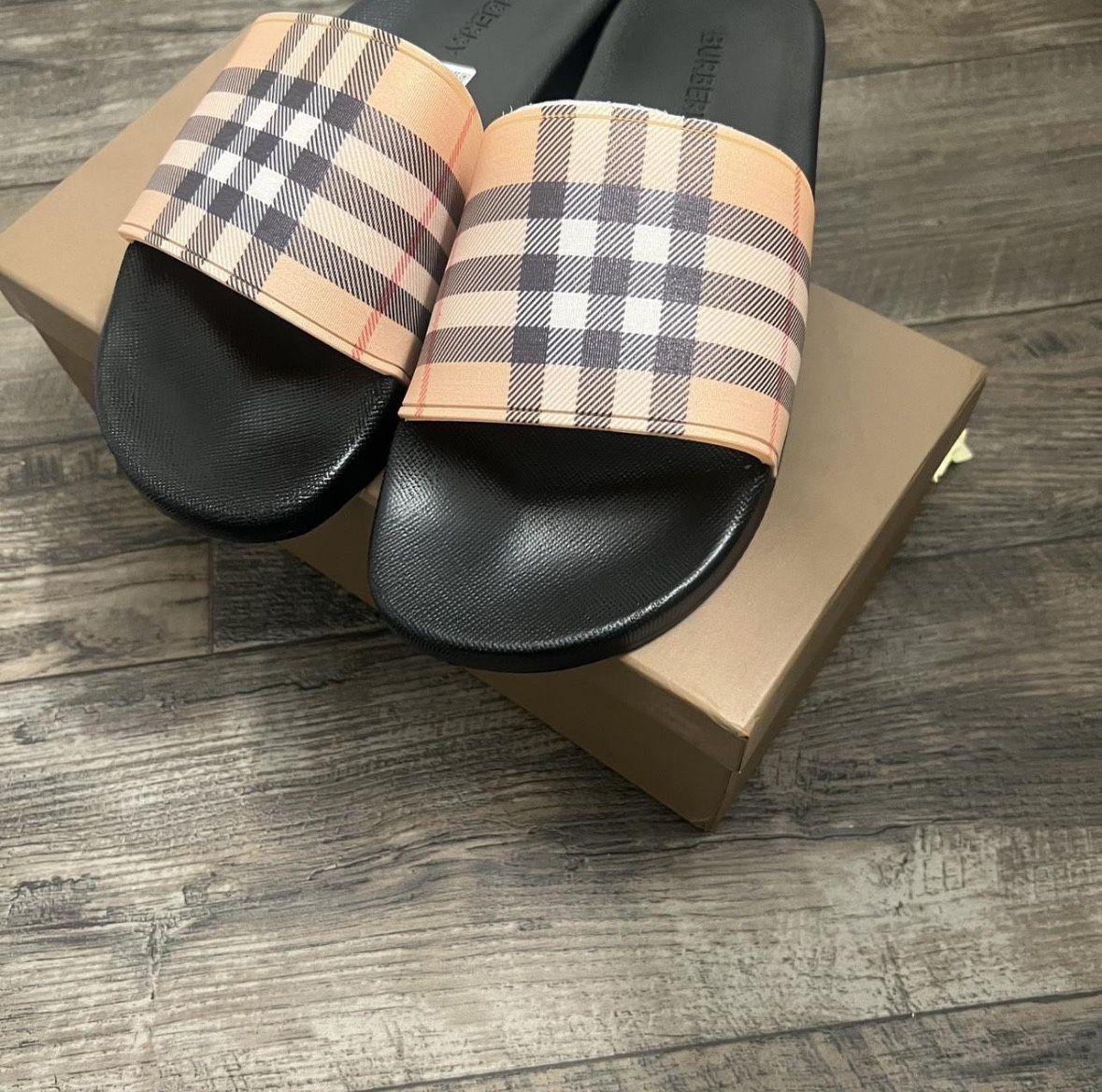 Burberry Check Slides