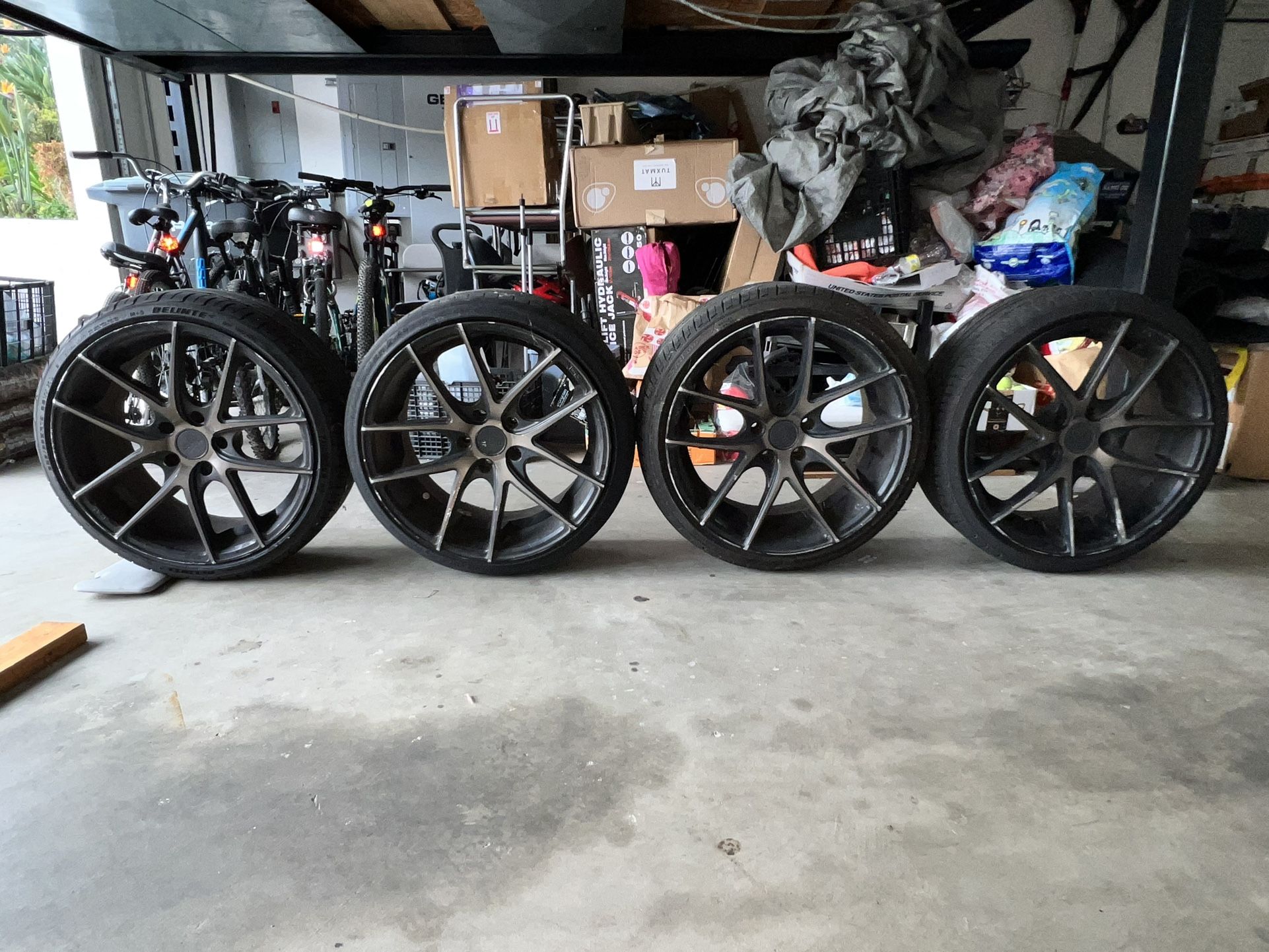 Niche Targa Wheels (staggered)