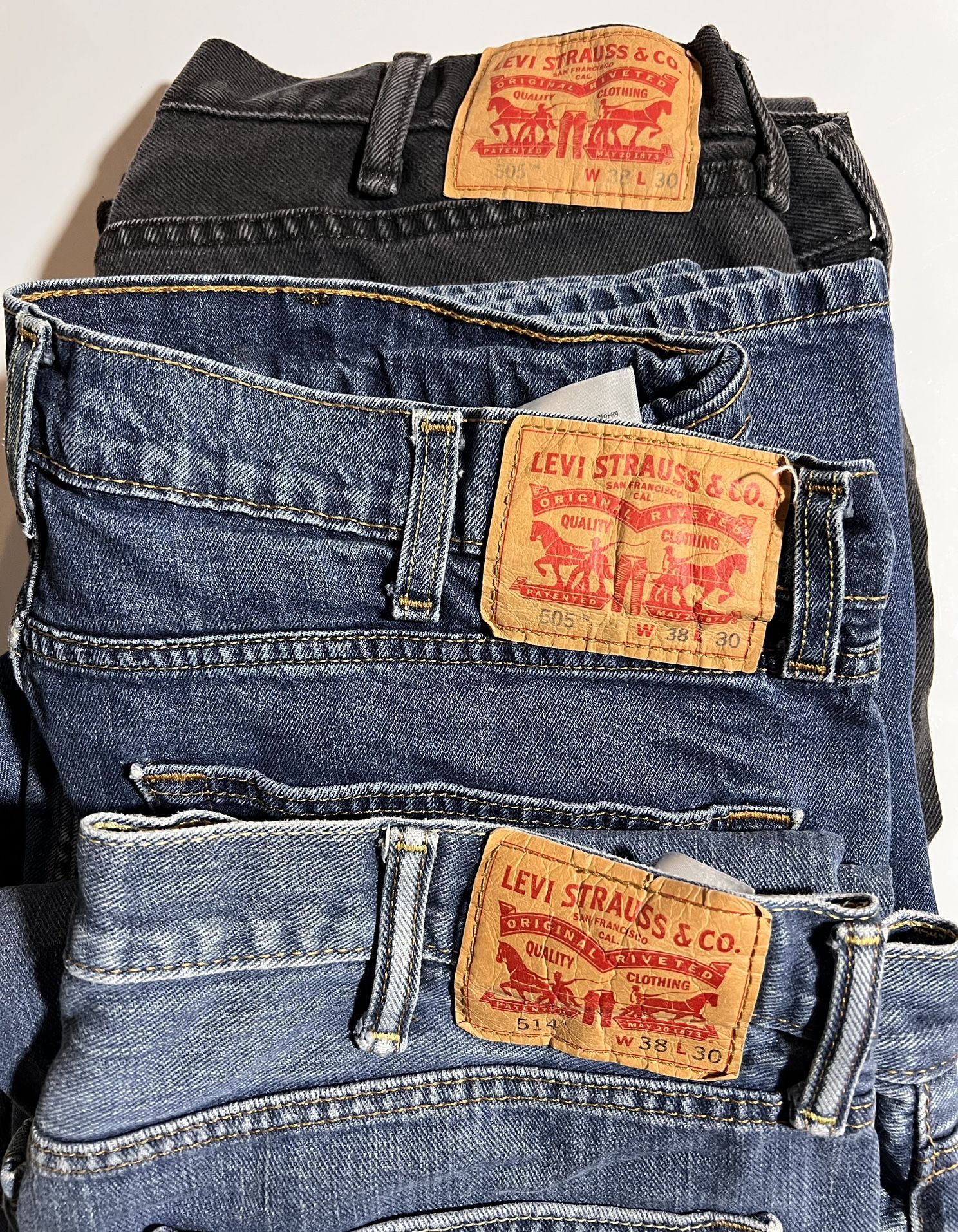 3 Levi’s Jeans 38X30 Like New
