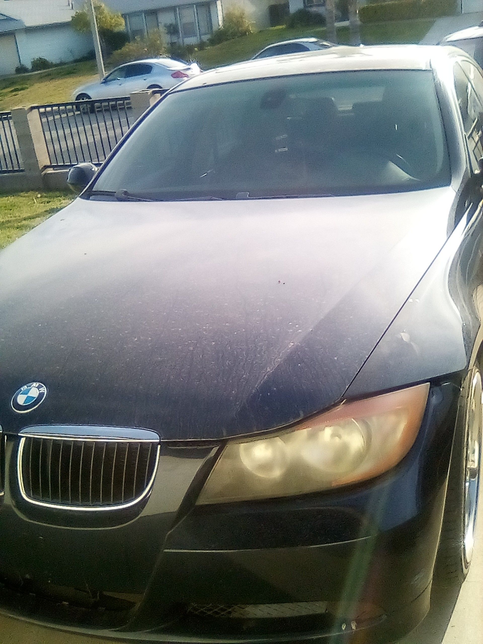 BMW 328 i (154,256 miles )