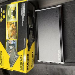 KICKER - CX 1800W Class D Digital Mono Amplifier with Variable Low-Pass Crossover - Black Model: 46CXA18001