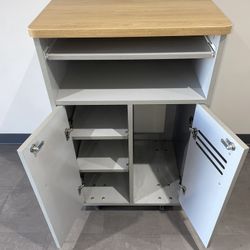 Mobile Computer Workstation Cabinet 