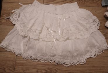 White Lace Ruffle Mini Skirt with Bows – Coquette