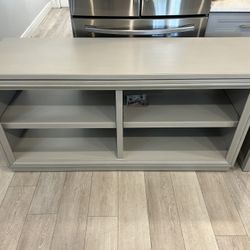 Swivel Desk