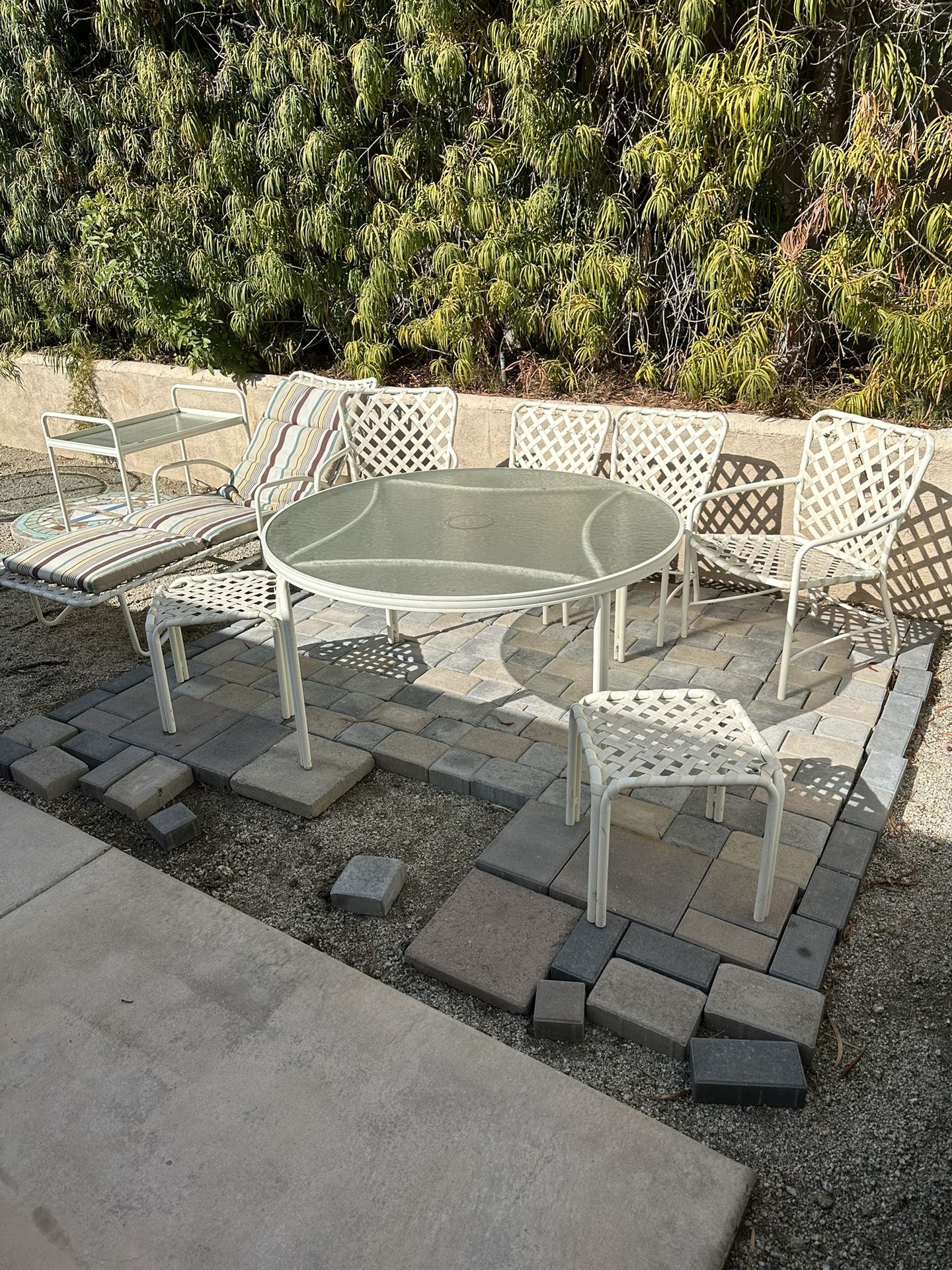 Brown Jordan 9 Piece Patio Set