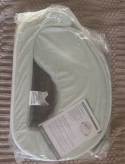 New My Brest Friend Breastfeeding Nursing Pillow - Spring Green
