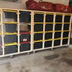 Tote Storage Rack