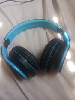 Bluetooth / Wireless headphones in good condition