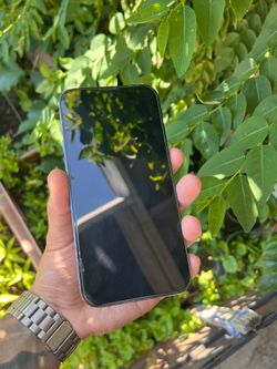 iPhone 13 Pro Max - 1tb - Unlocked