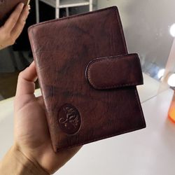 Buxton Wallet