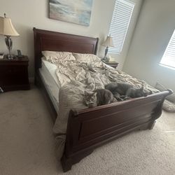 Queen Bedroom Set 