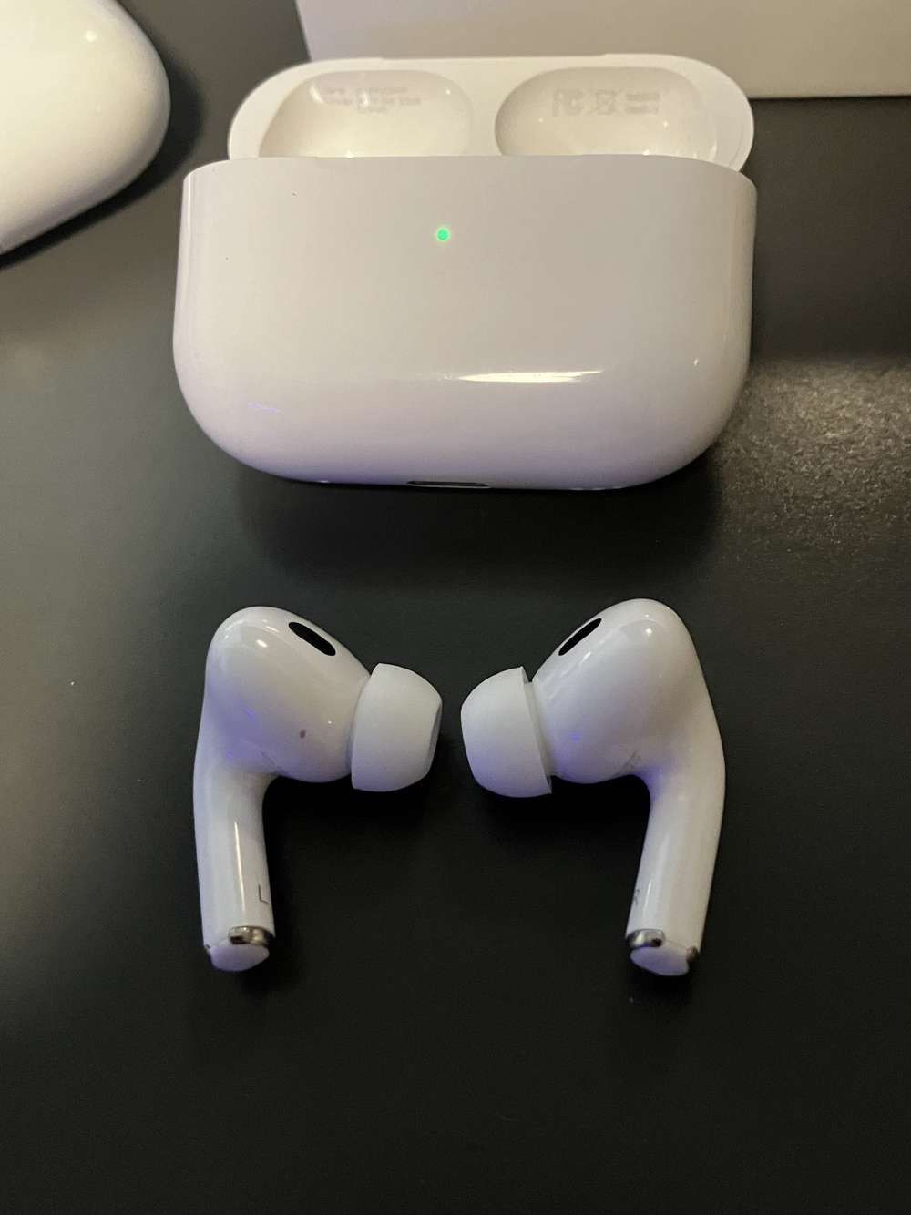 AirPod Pros New!