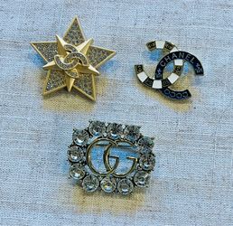 Designer brooches pins