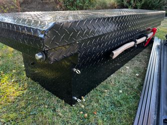 Husky truck toolbox