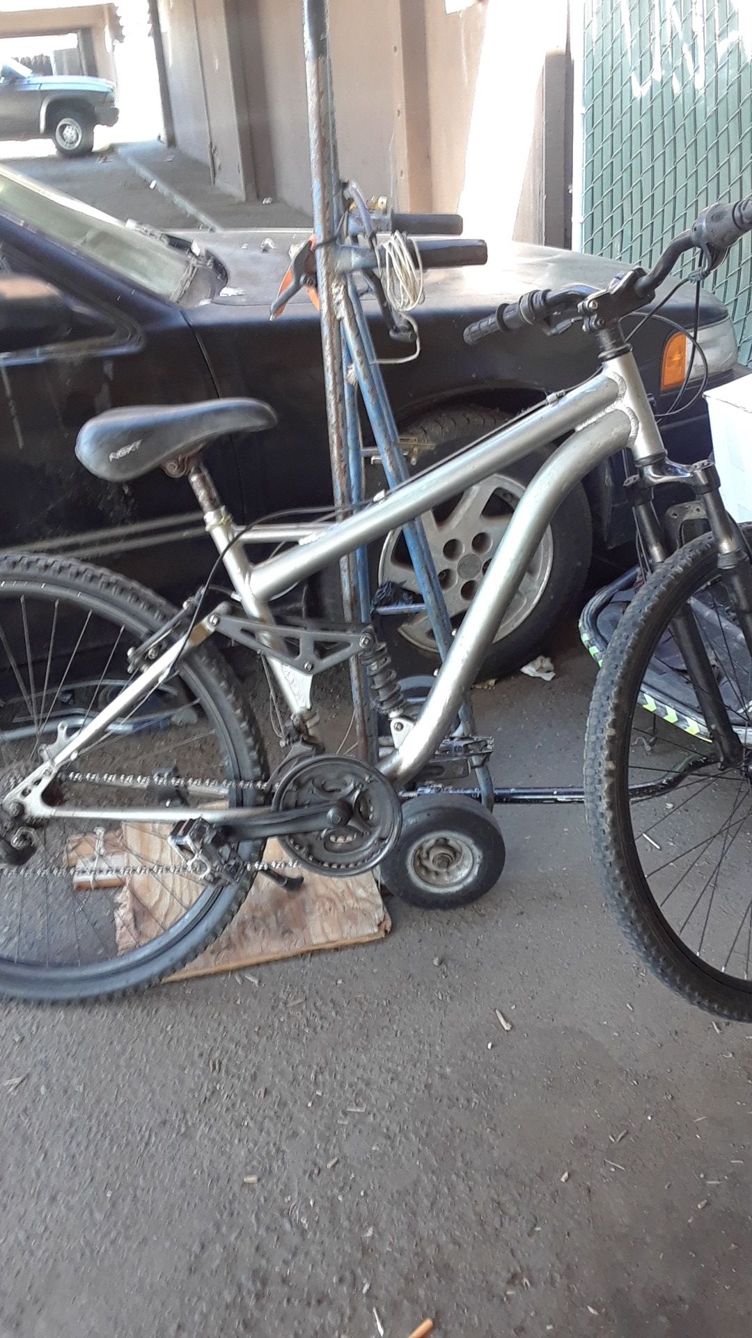Bike (NEXT)color grey