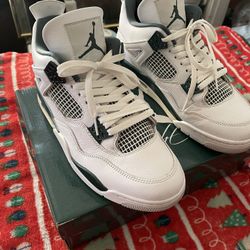 Air Jordan 4 “oxidized green”