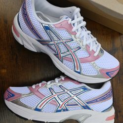 Asics Gel-1130 Women Size 6, 7(Men Size 4.5, 5.5)