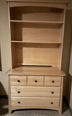 Regazzi Solid Wood Children’s/Nursery Bedroom Furniture- 2 Matching Dressers & Hutch
