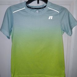 Boys Size 8 Top