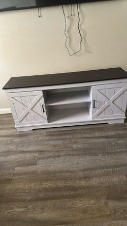Tv stand