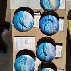 Gentle Giants plates set