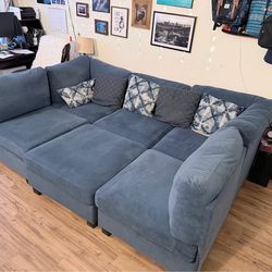 OBO Roeder Upholstered Sectional Blue sofa