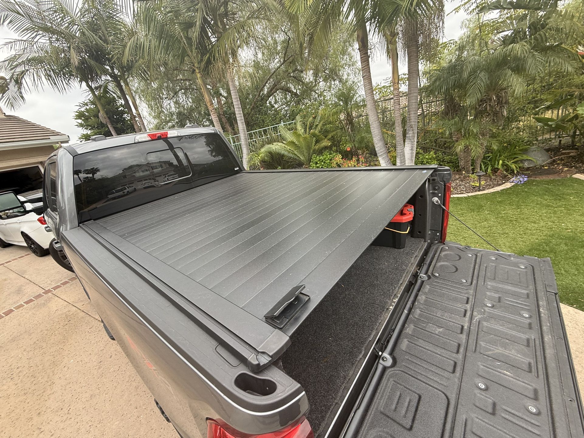 Ford F250 OEM Hard Retractable Bed Cover From 2023 F250